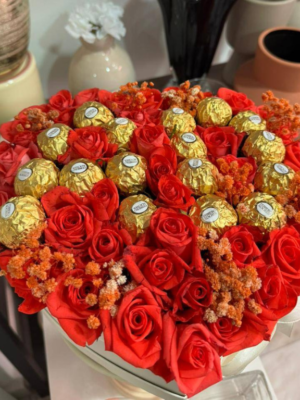 Box Douceur : Roses Rouges et Ferrero Rocher